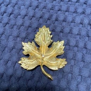 Gold leaf brooch
